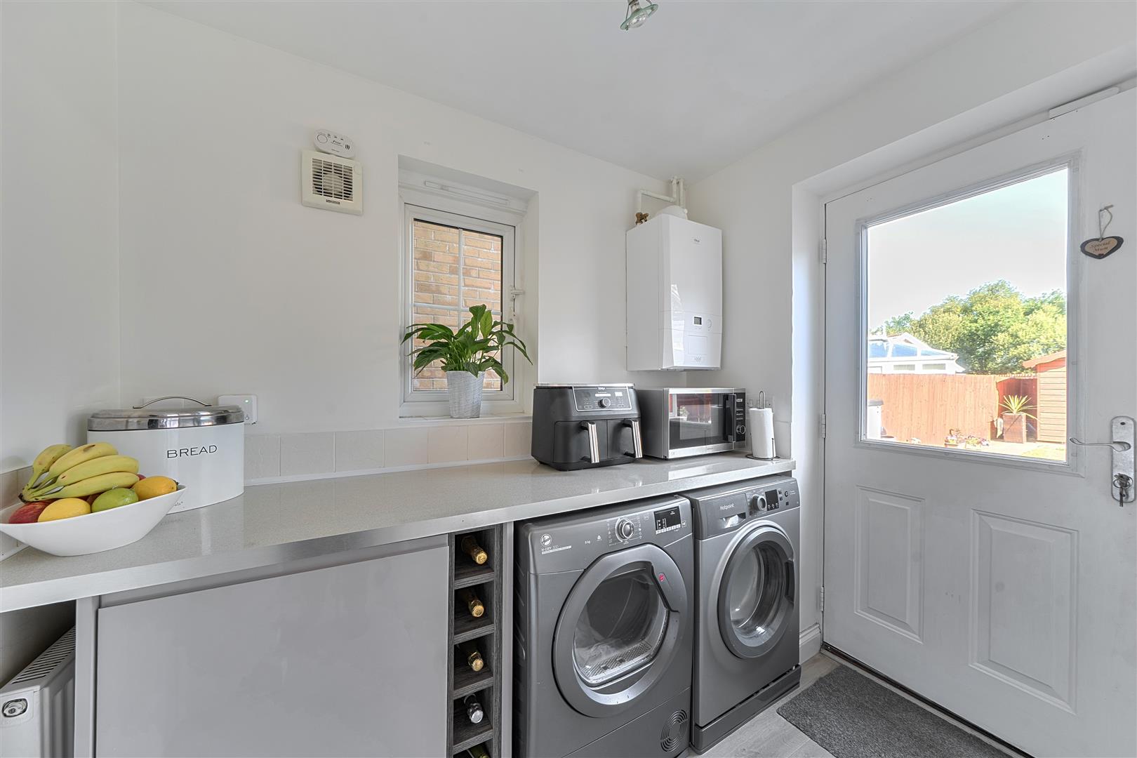 Maes Y Wawr, Birchgrove, Swansea, SA7 0HL